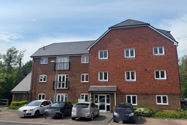 14 Mole Crescent