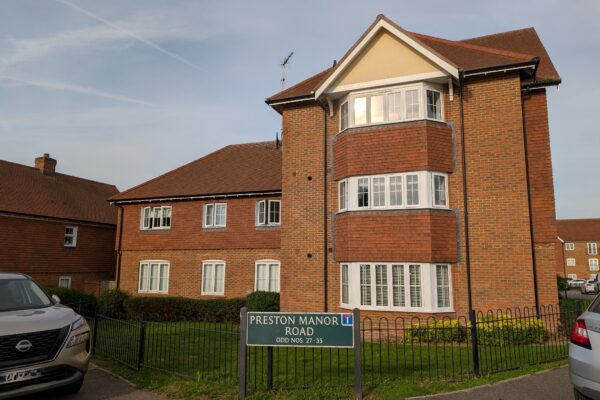 Flat 2 – 37 Preston Manor Road