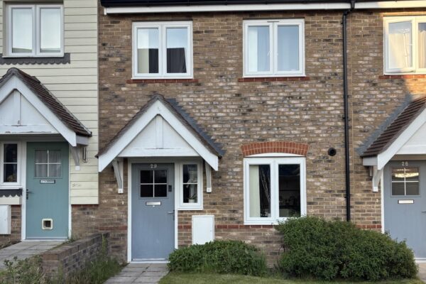 29 Peartree Field
